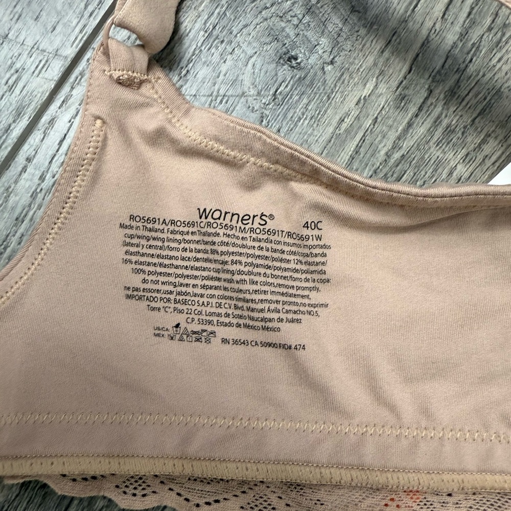 40C Warner’s Tan‎ Wireless Bra - Picture 12 of 12
